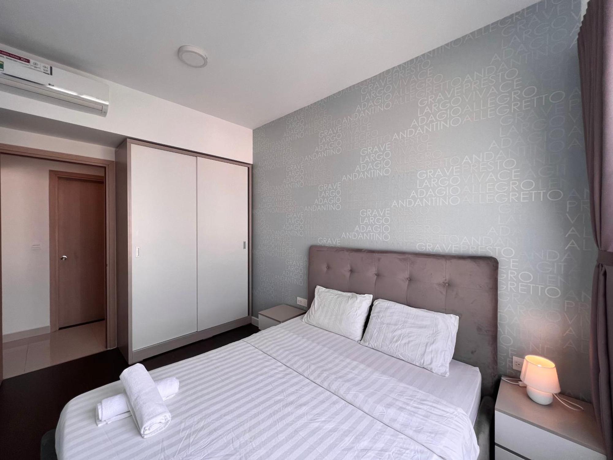 Saigon Banhada - Rivergate - Infinity Pool Ho Chi Minh City Exterior photo